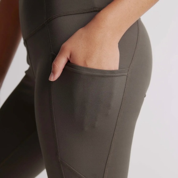 QUINCE Olive Green Ultra-Soft High-Rise Pocket Legging NWT Size Small - Picture 5 of 13